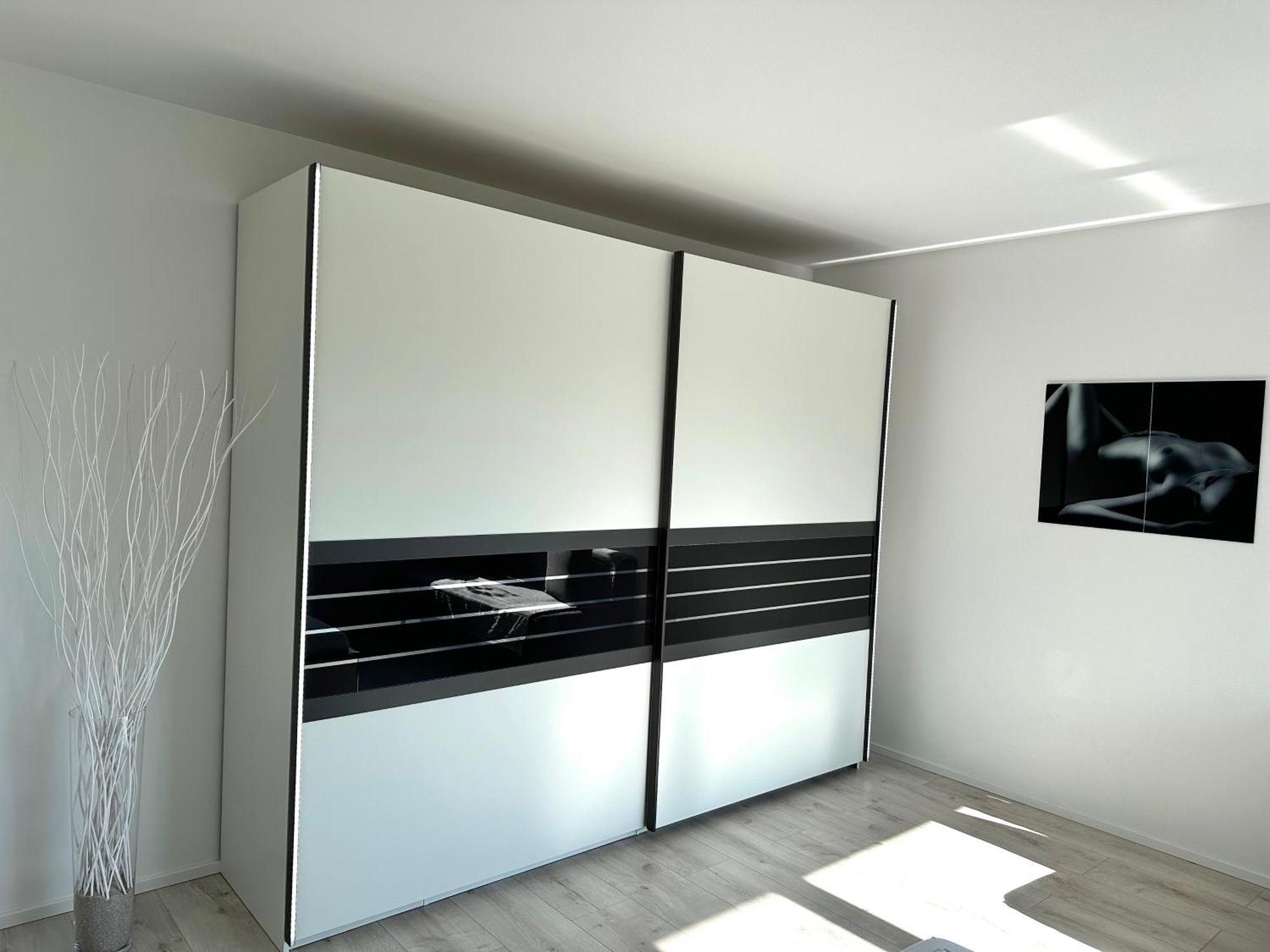 Ferienwohnung Black White Raubling Dış mekan fotoğraf